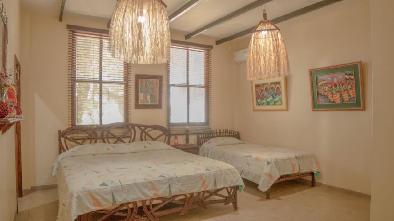Hosteria Ecologica El Faro Салинас Экстерьер фото