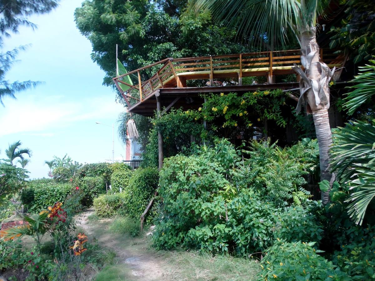 Hosteria Ecologica El Faro Салинас Экстерьер фото